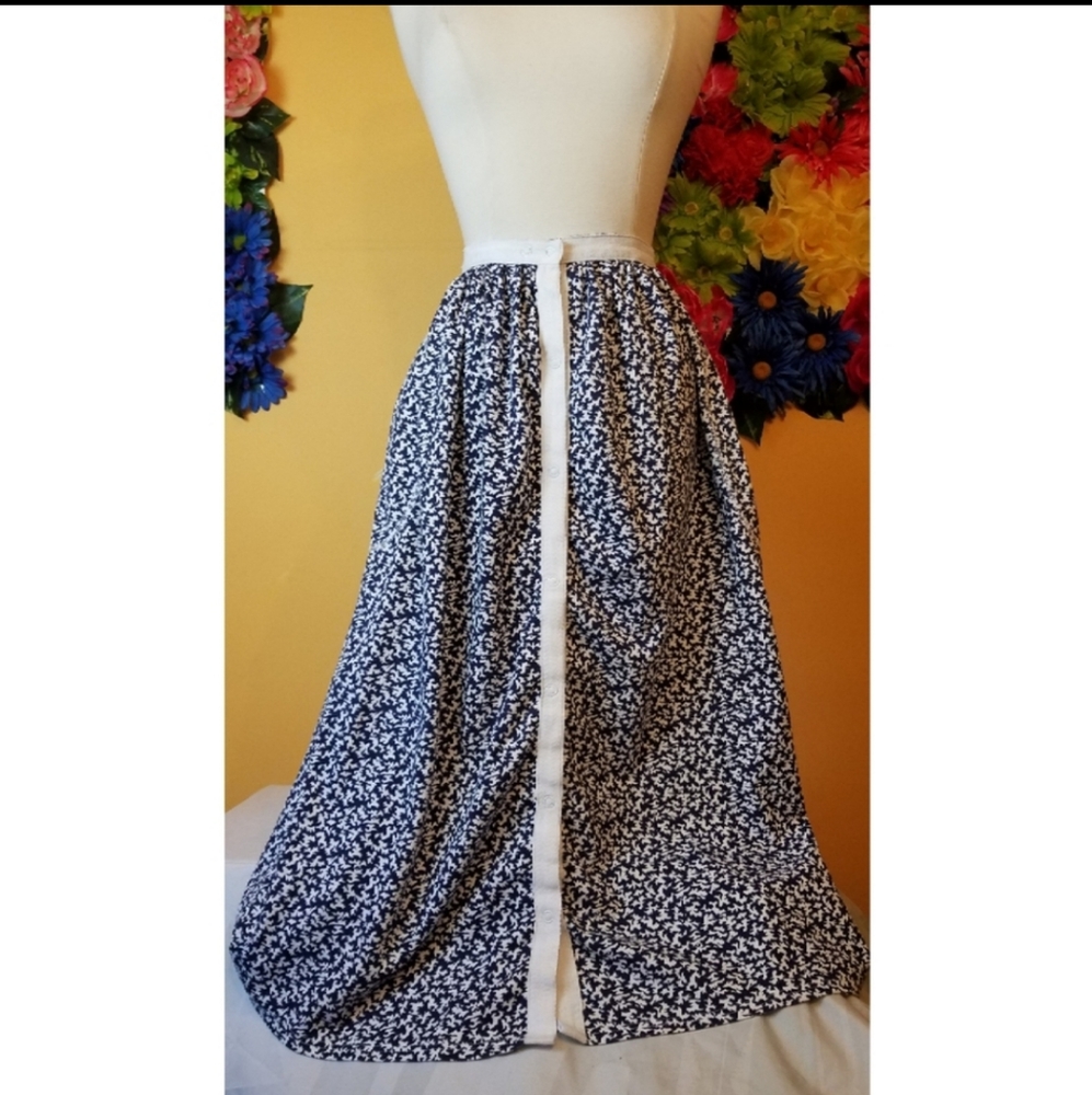 Vintage Eagle's Eye-navy & white maxi skirt